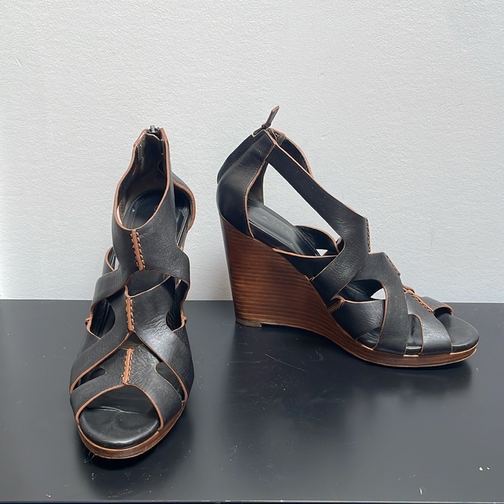 Cole Haan Wedge Heel Sandal Black Leather Open Toe Zipper Gladiator Shoe 9.5